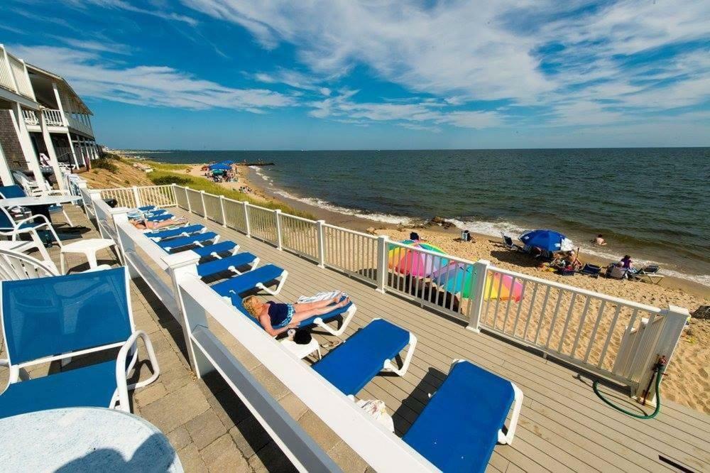 The Colony Beach Motel Денніс-Порт Екстер'єр фото